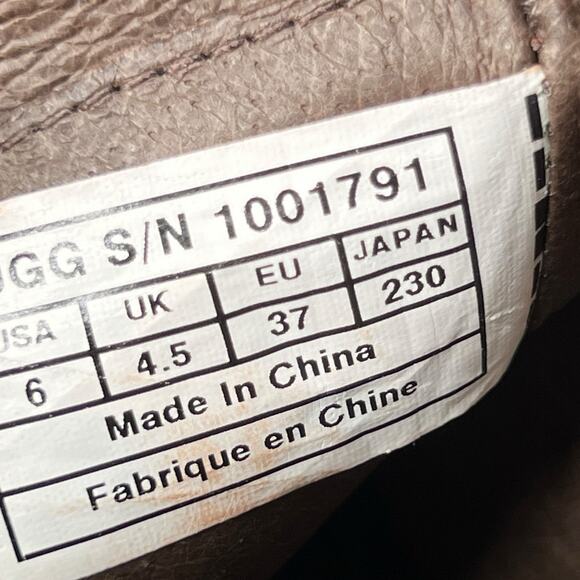 Ugg Women’s Deanna Brown Suede Strap Riding Boot Size US 6 - Picture 10 of 10